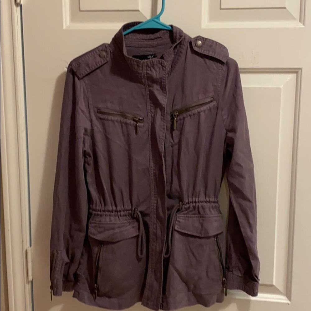 Greyish bomber jacket